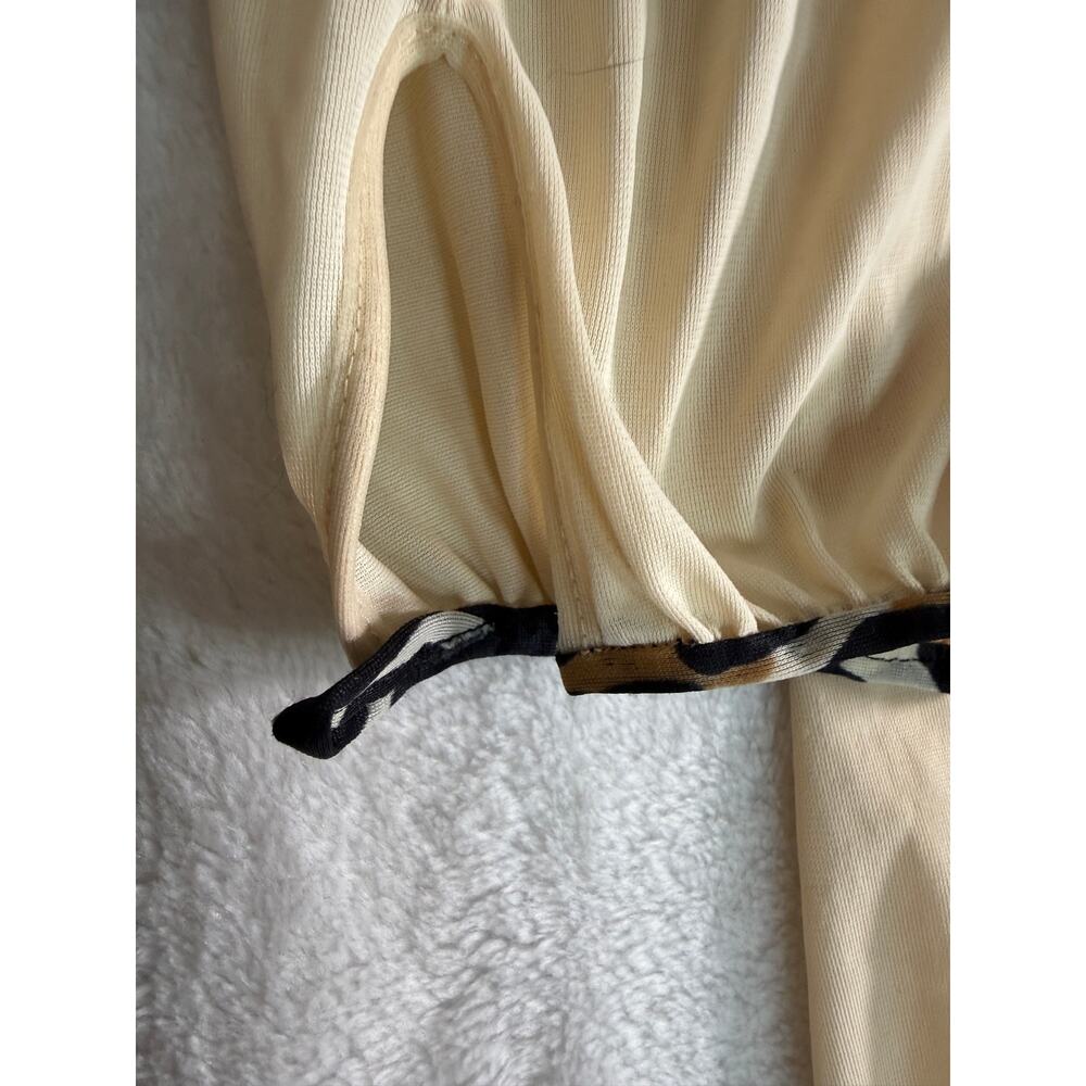 Vintage Vanity Fair Sheer Nightgown with Cat Appliqué Small/Medium - Picture 7 of 9